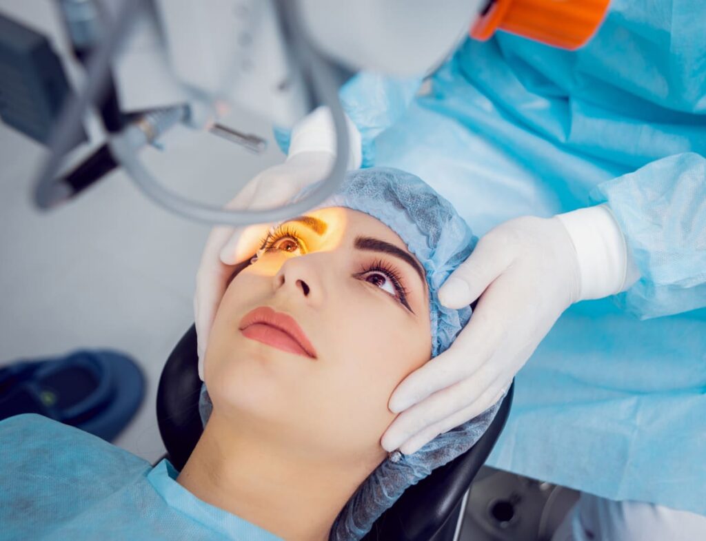 woman-having-laser-eye-surgery